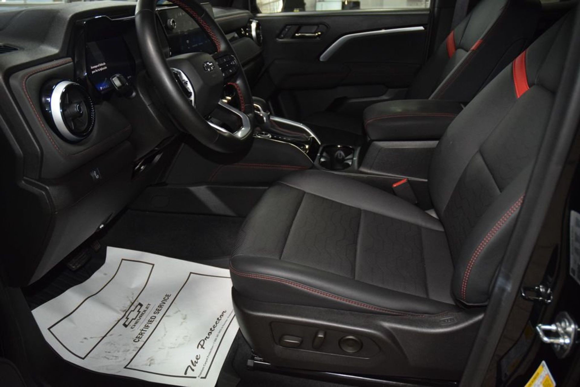 2024 Chevrolet Colorado Z71 — photo 28
