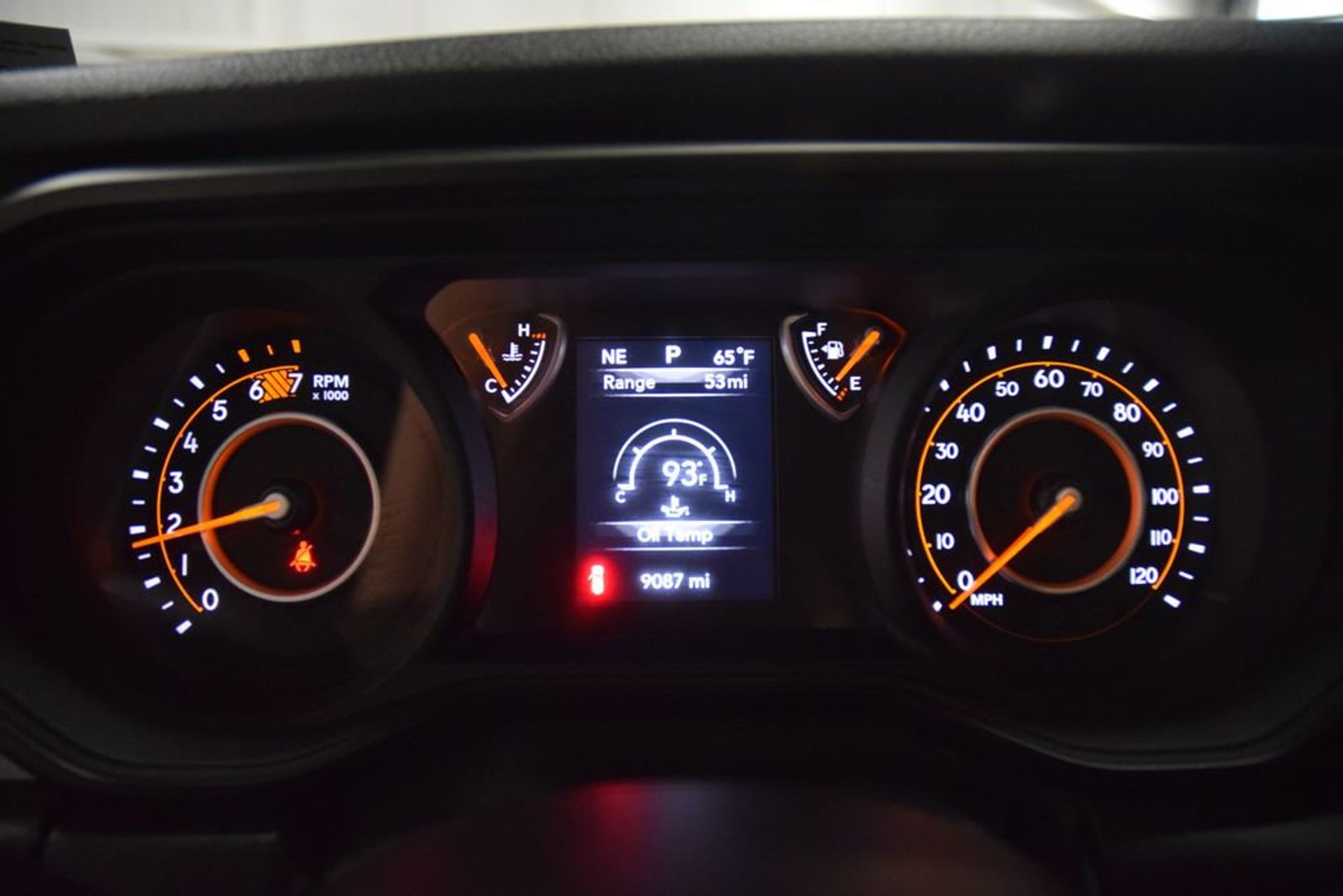 2024 Jeep Wrangler Sport — photo 34