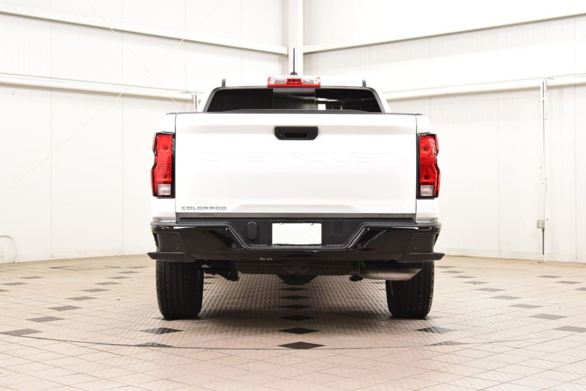 2026 Chevrolet Colorado WT — photo 2
