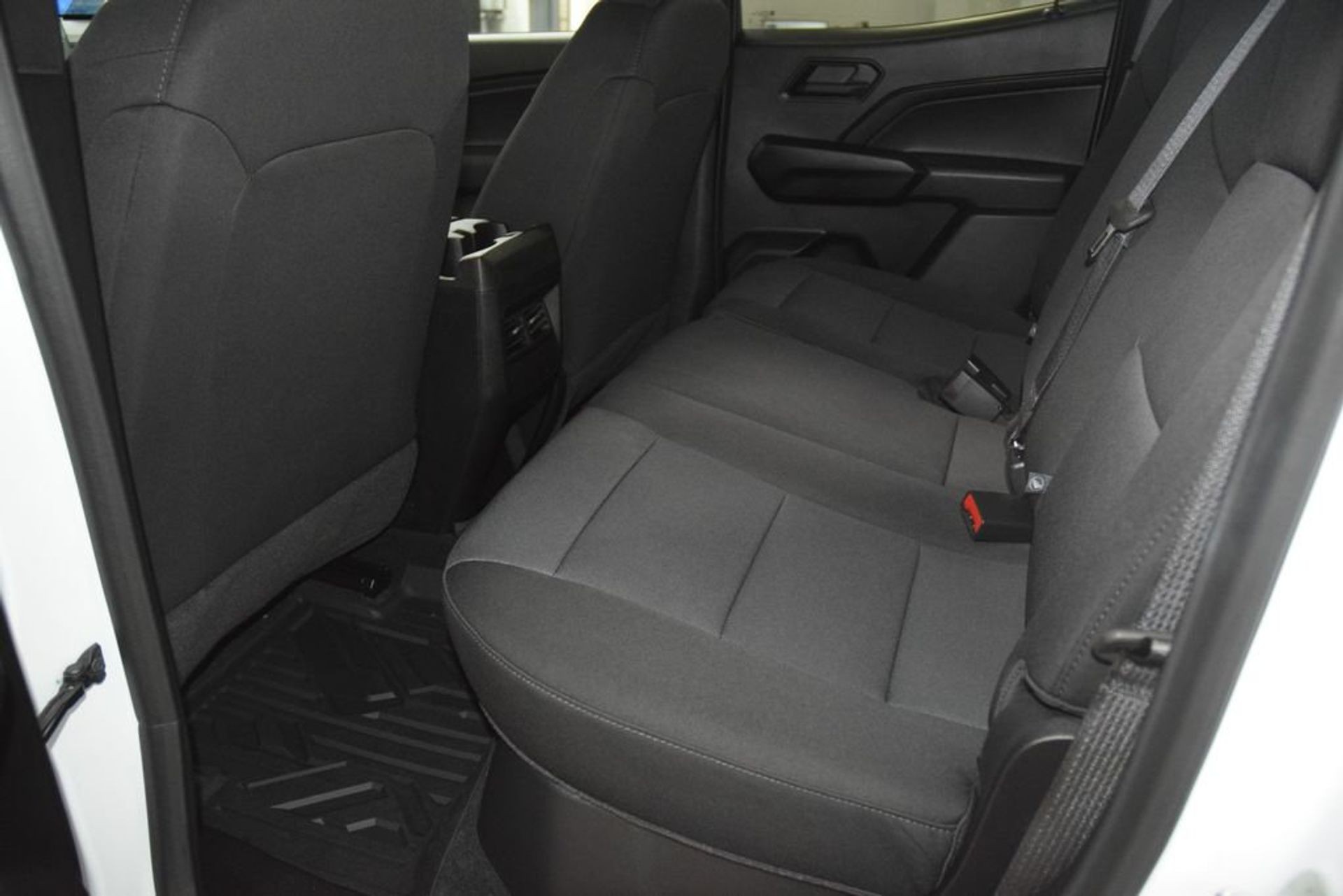 2026 Chevrolet Colorado WT — photo 26