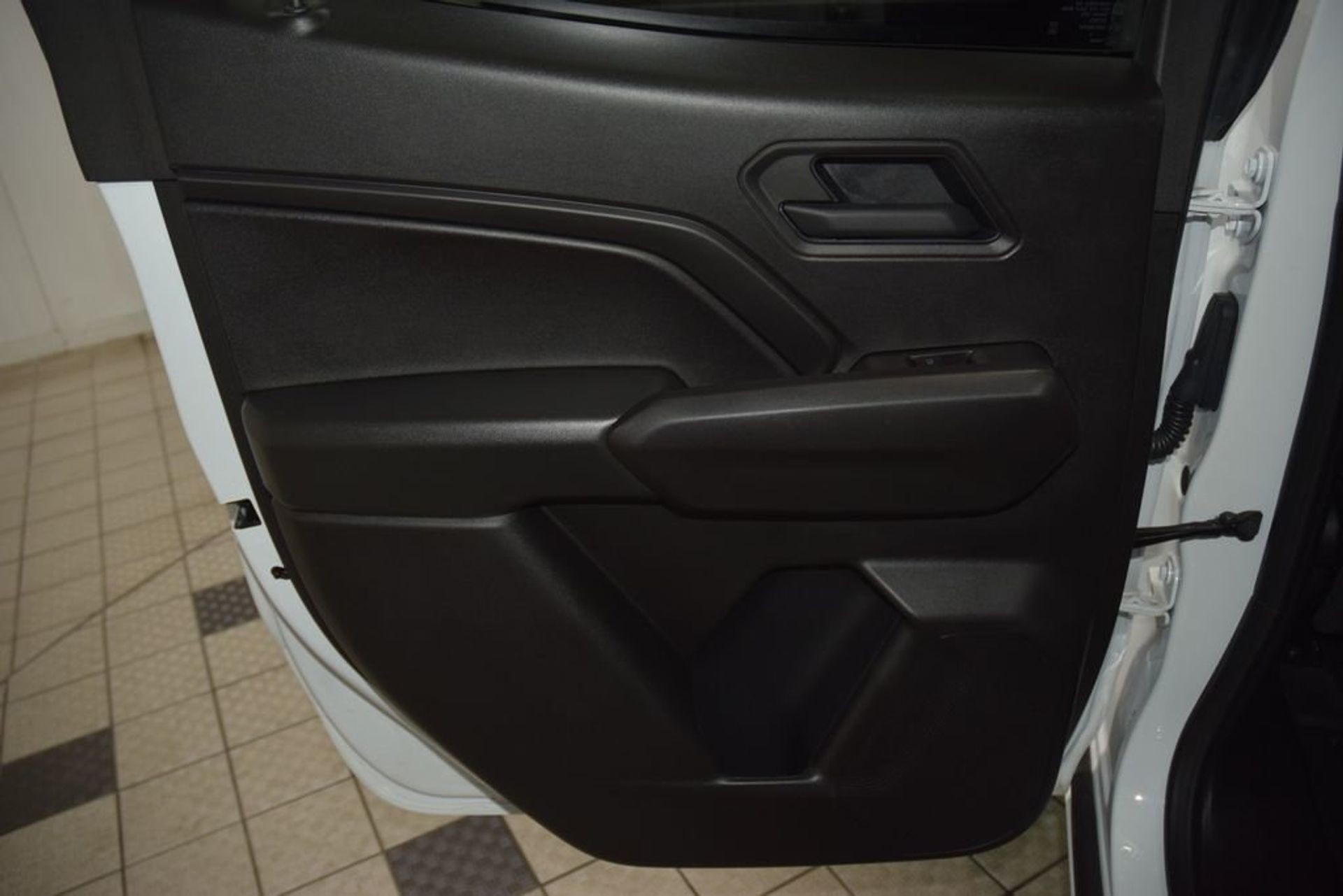 2026 Chevrolet Colorado WT — photo 27