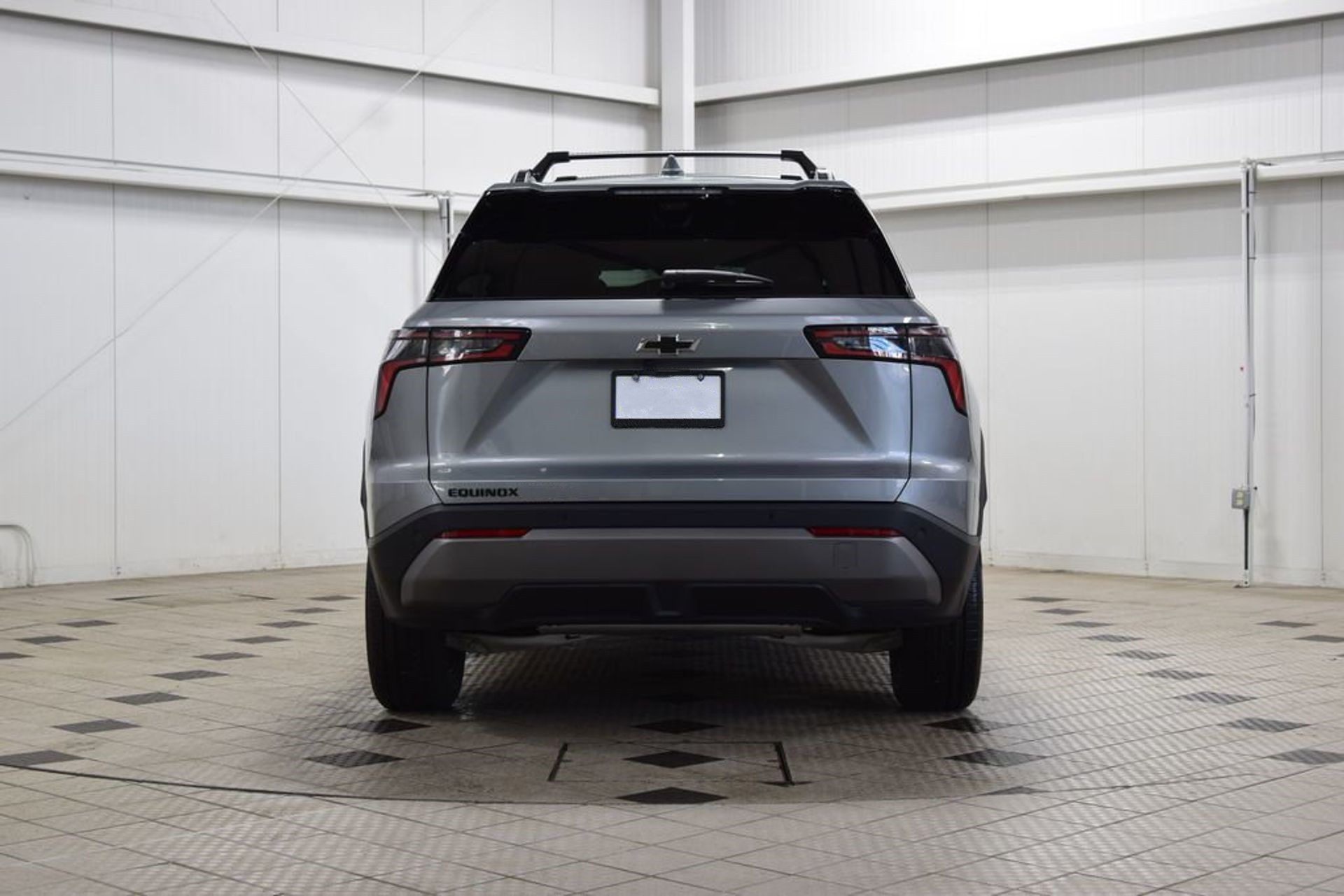 2026 Chevrolet Equinox LT — photo 2