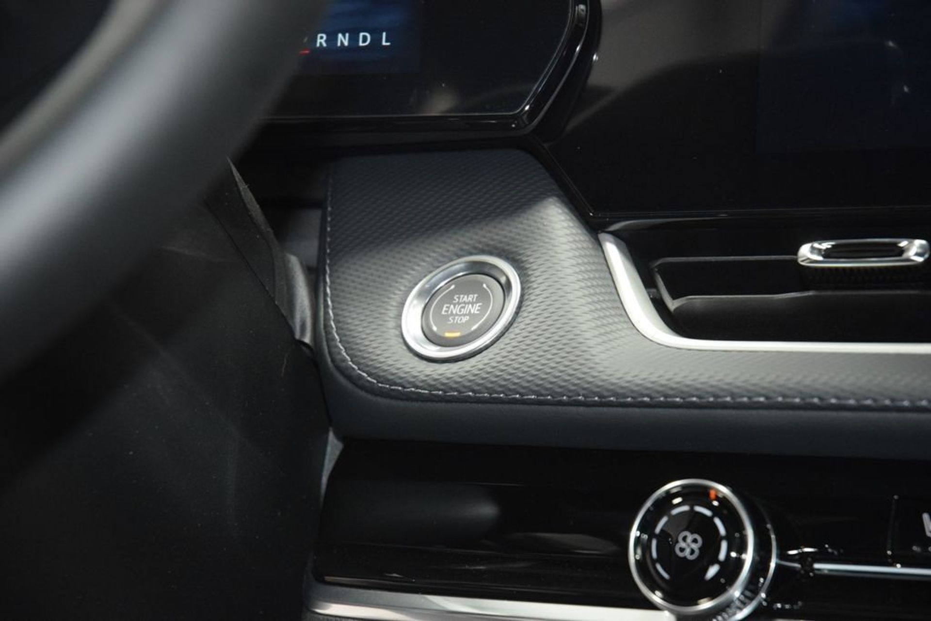 2026 Chevrolet Equinox LT — photo 18