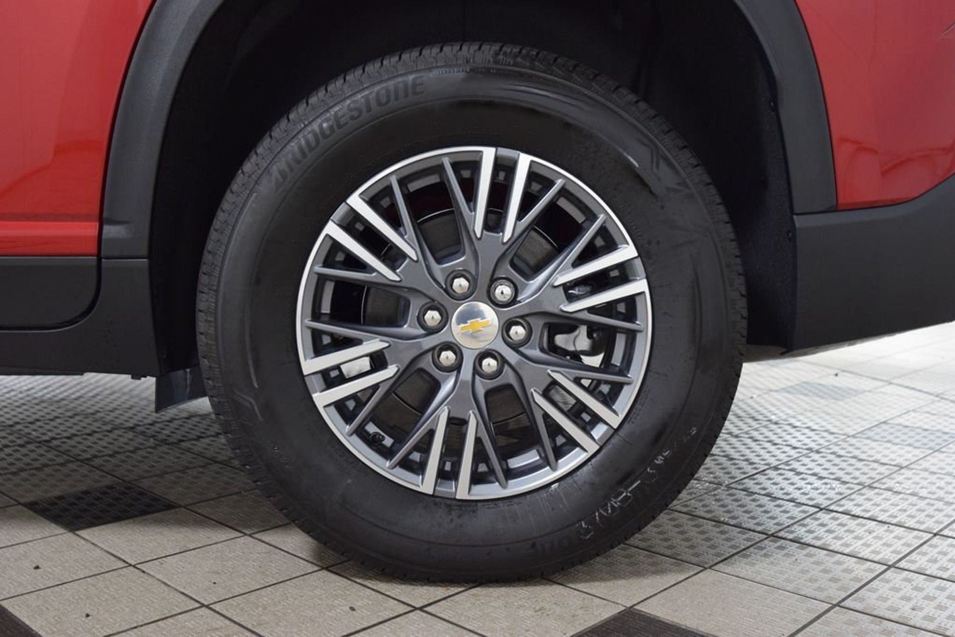 2026 Chevrolet Traverse LT — photo 14