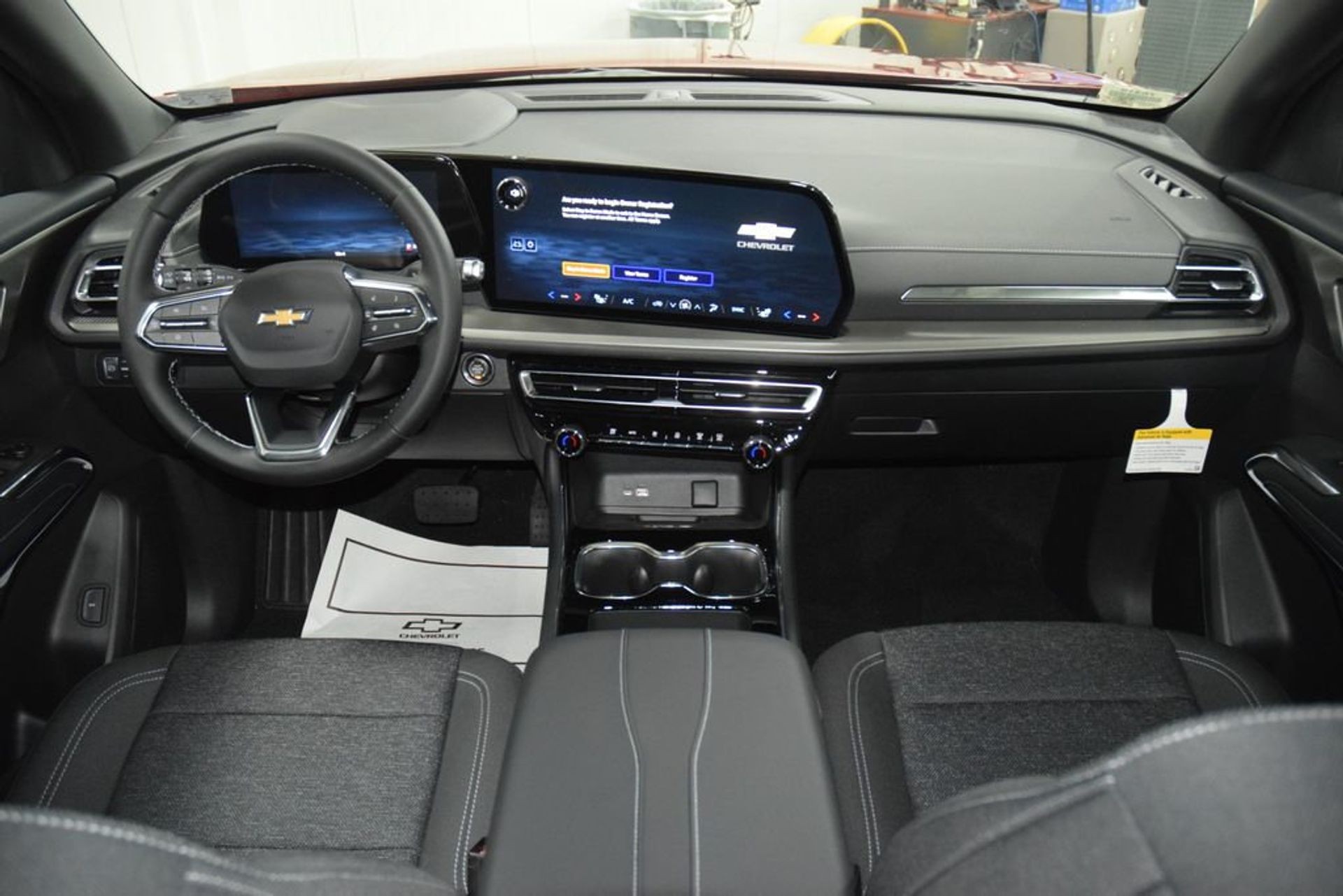2026 Chevrolet Traverse LT — photo 17