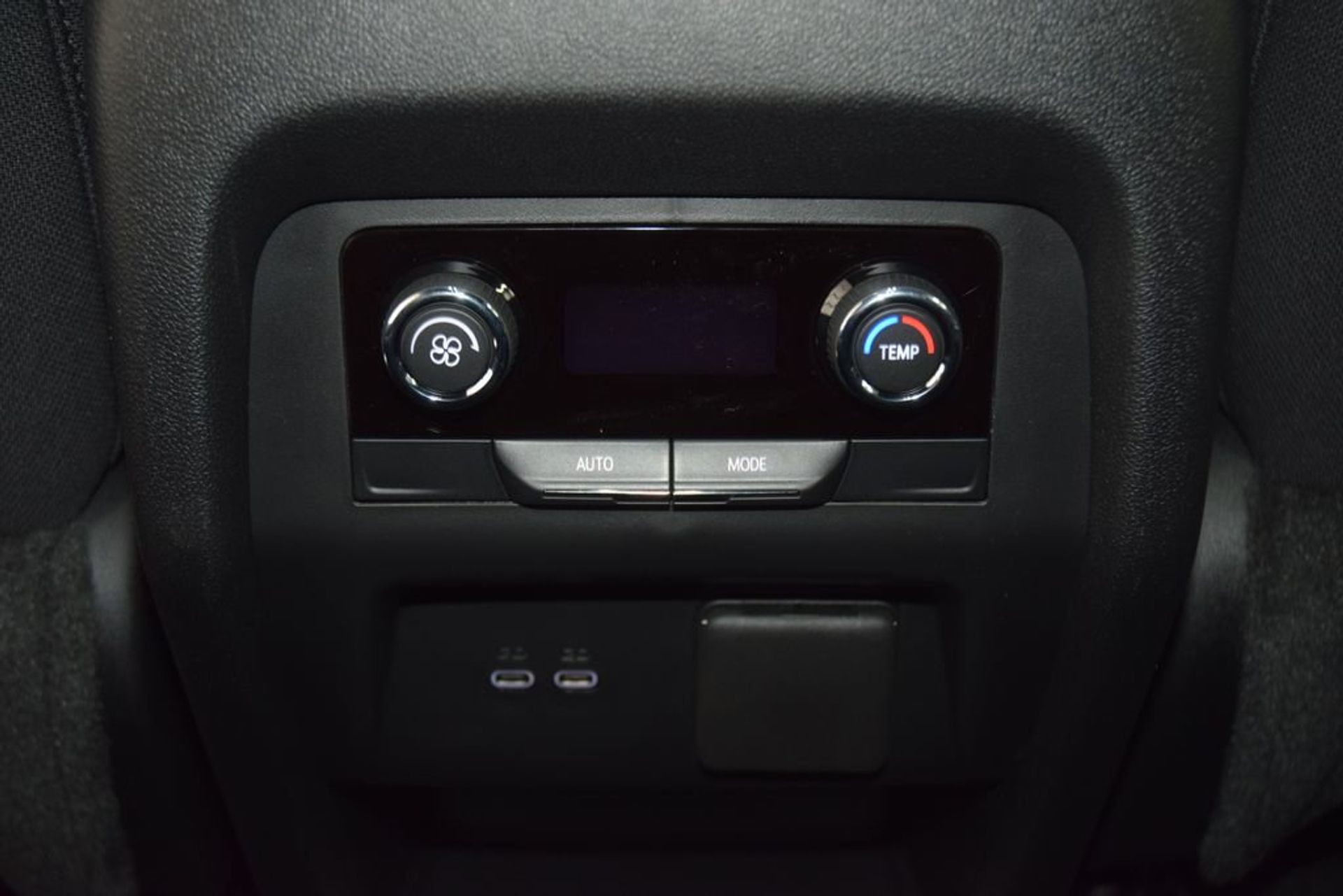 2026 Chevrolet Traverse LT — photo 30
