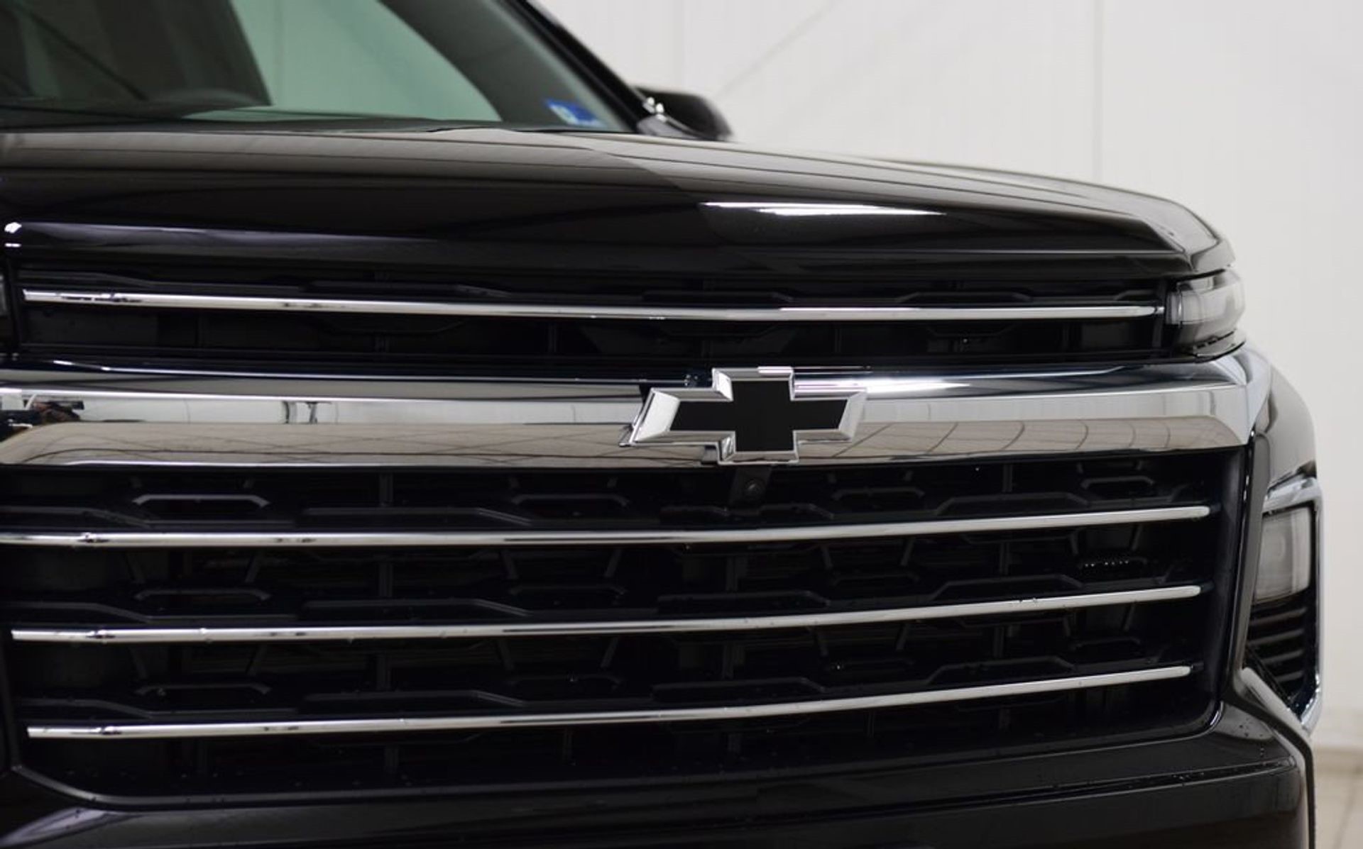 2026 Chevrolet Traverse LT — photo 4