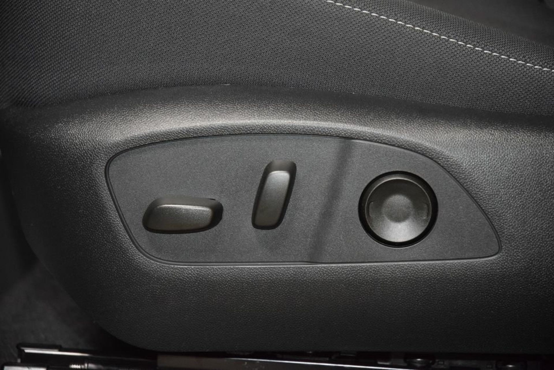 2026 Chevrolet Traverse LT — photo 25