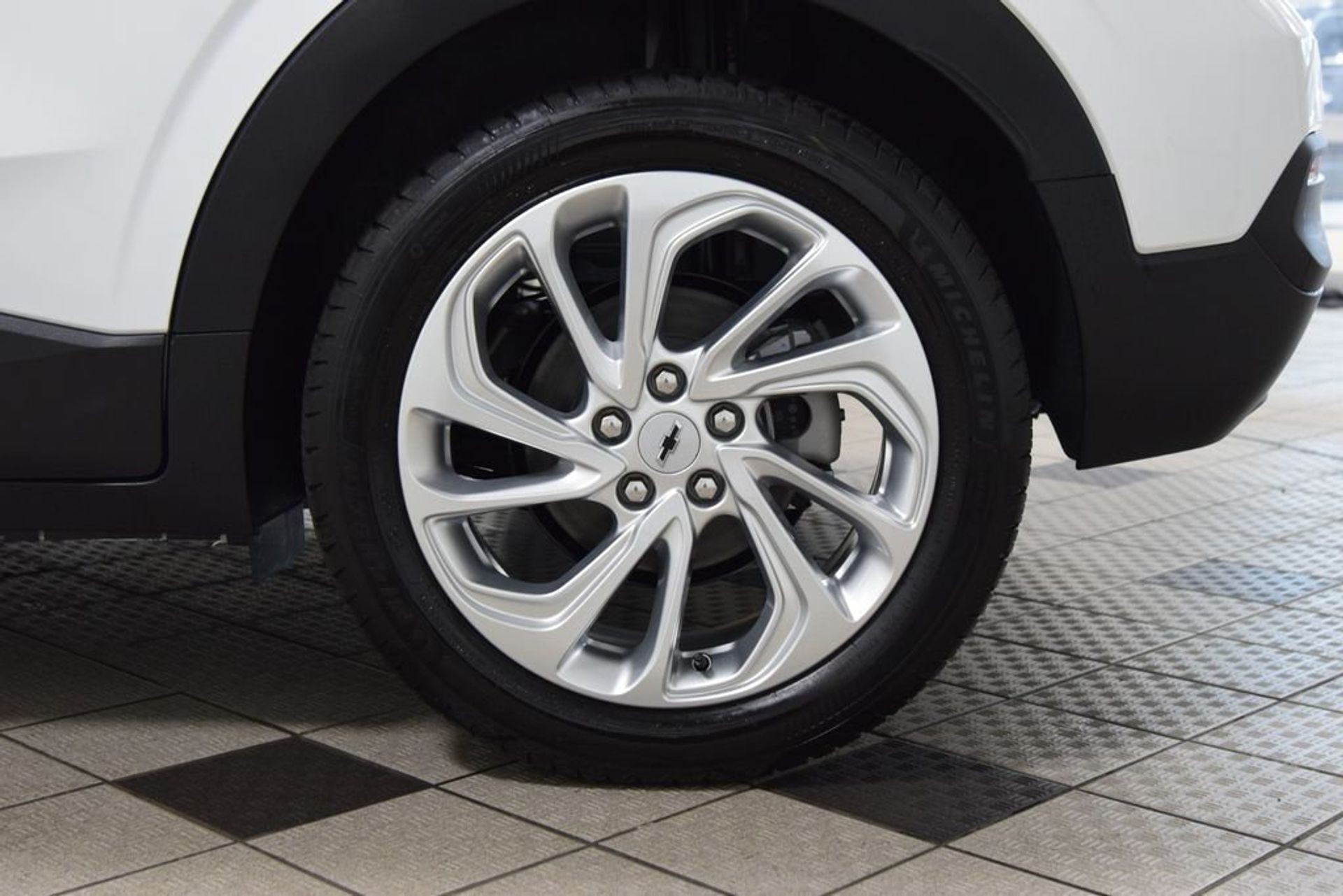 2027 Chevrolet Bolt LT — photo 12