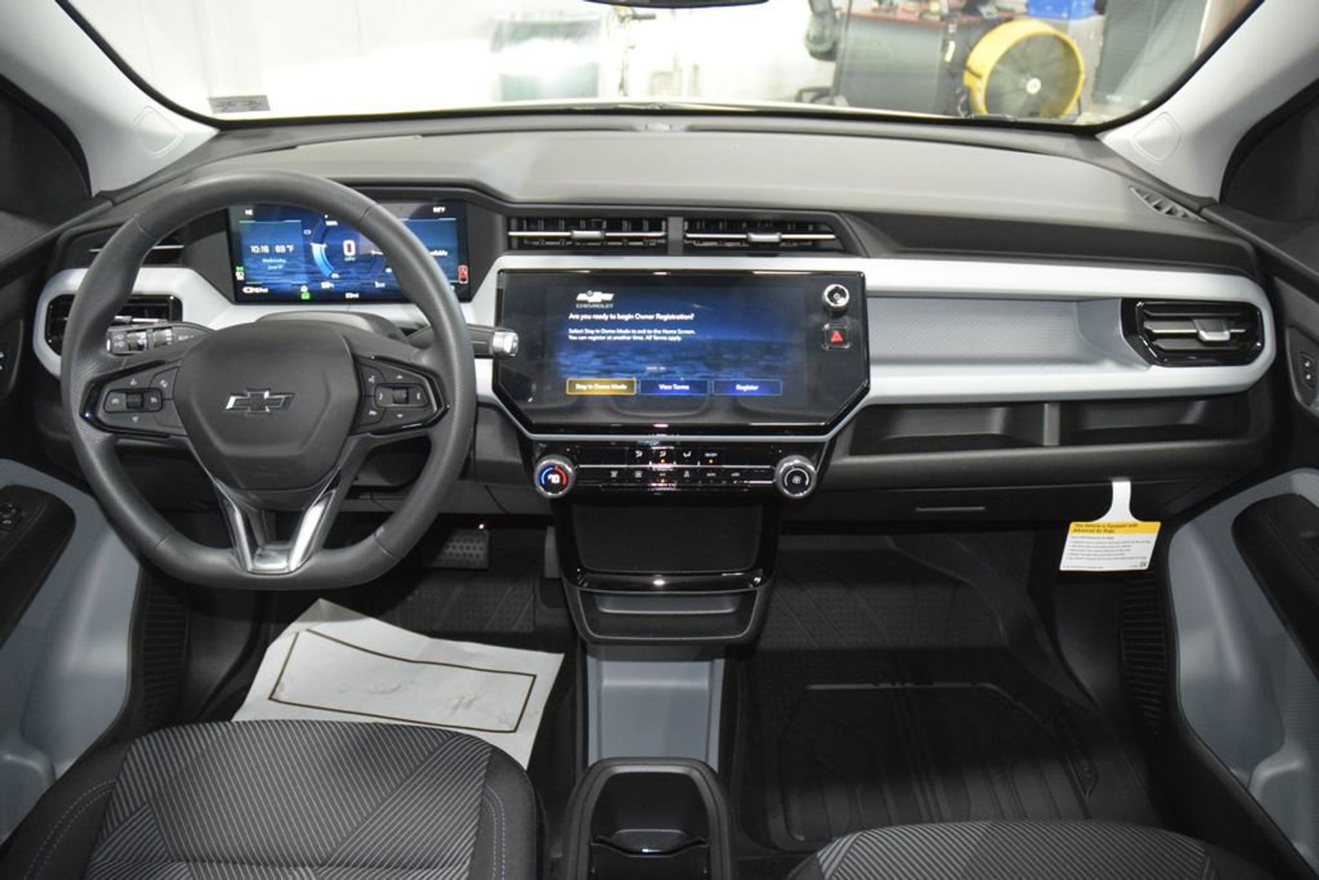 2027 Chevrolet Bolt LT — photo 15