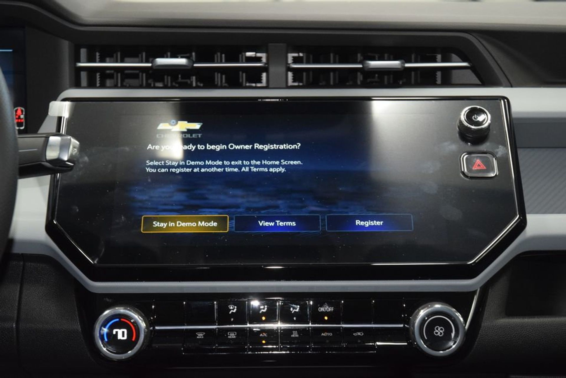 2027 Chevrolet Bolt LT — photo 16
