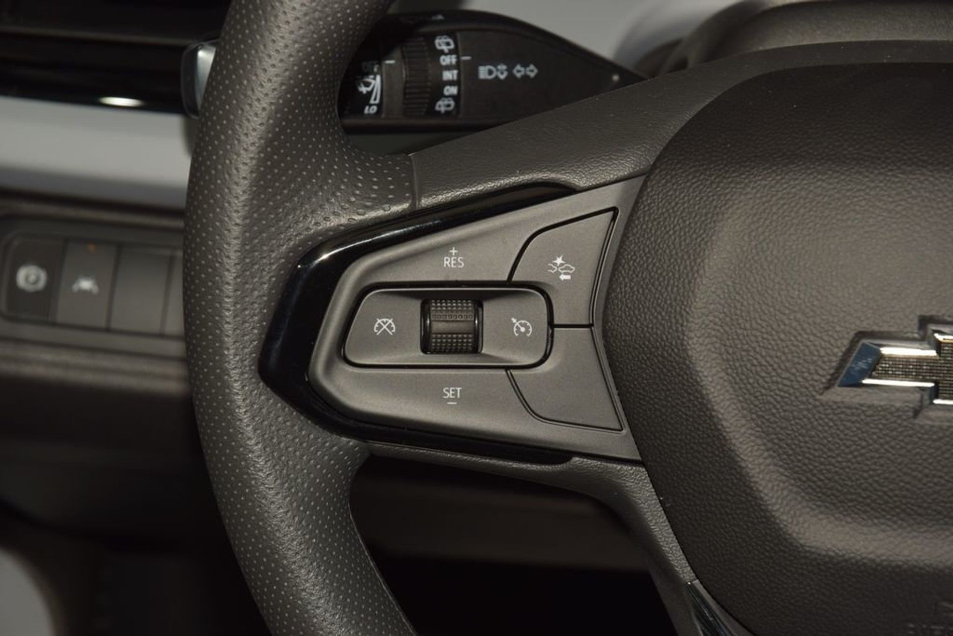 2027 Chevrolet Bolt LT — photo 20