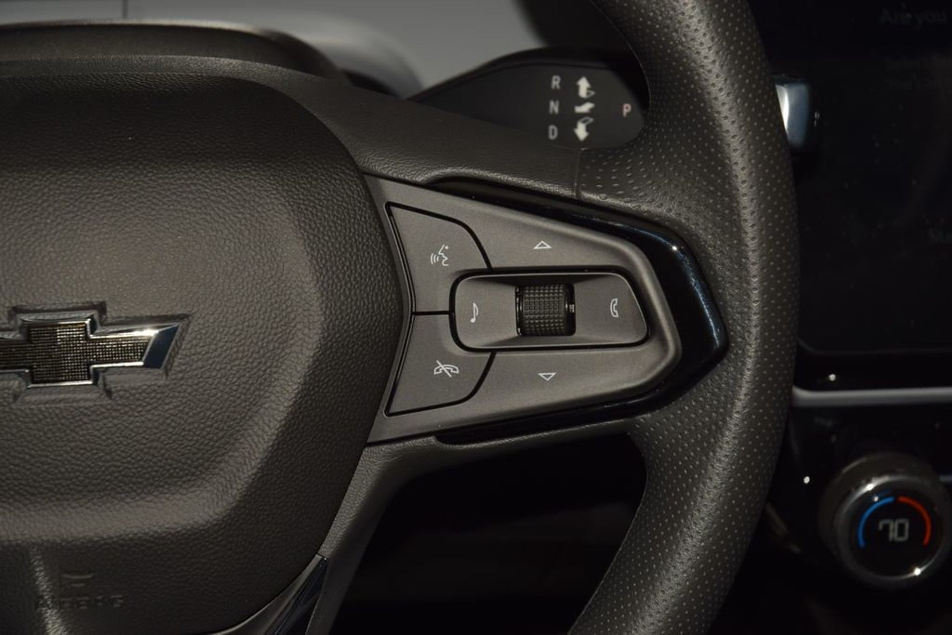 2027 Chevrolet Bolt LT — photo 21