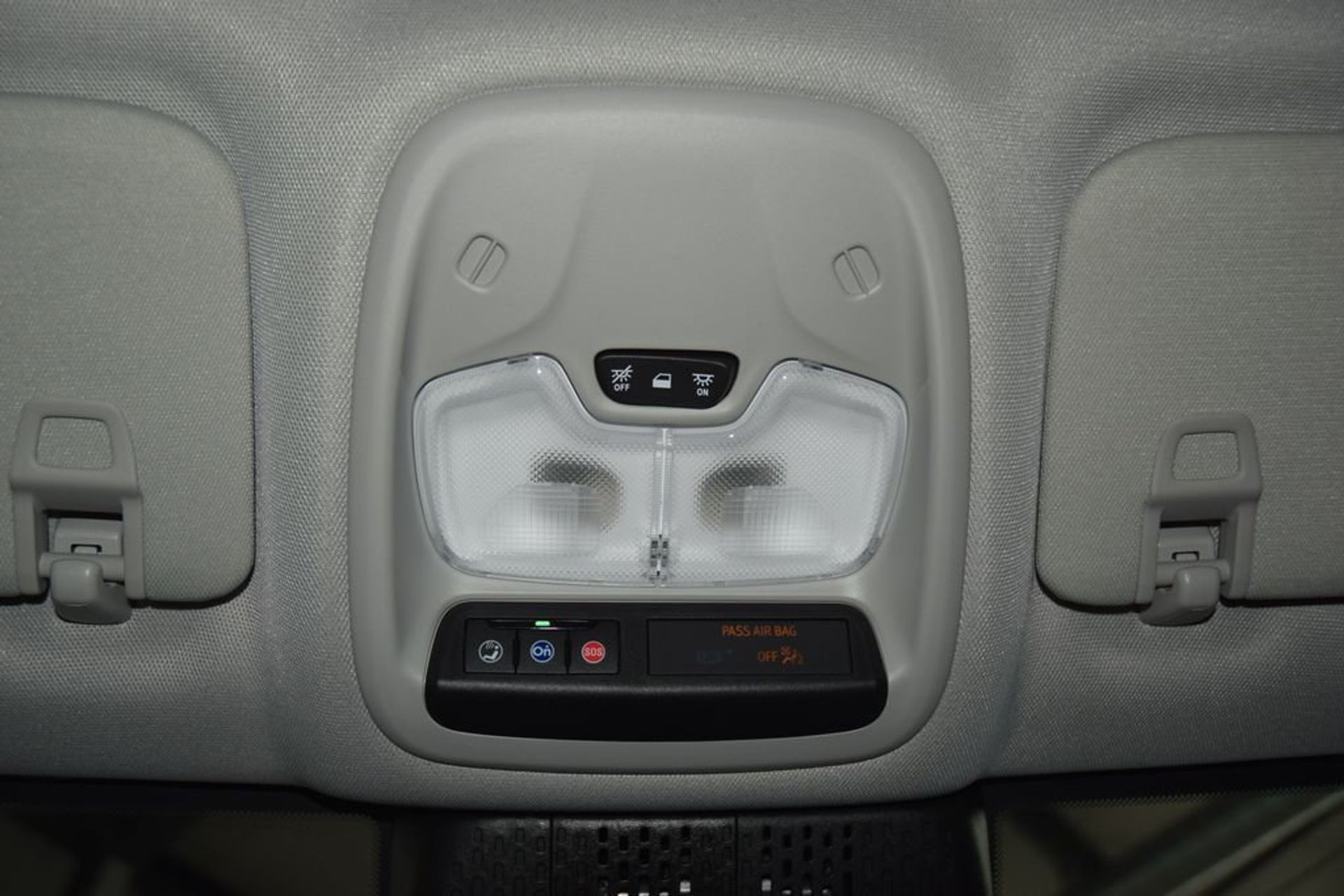 2027 Chevrolet Bolt LT — photo 29