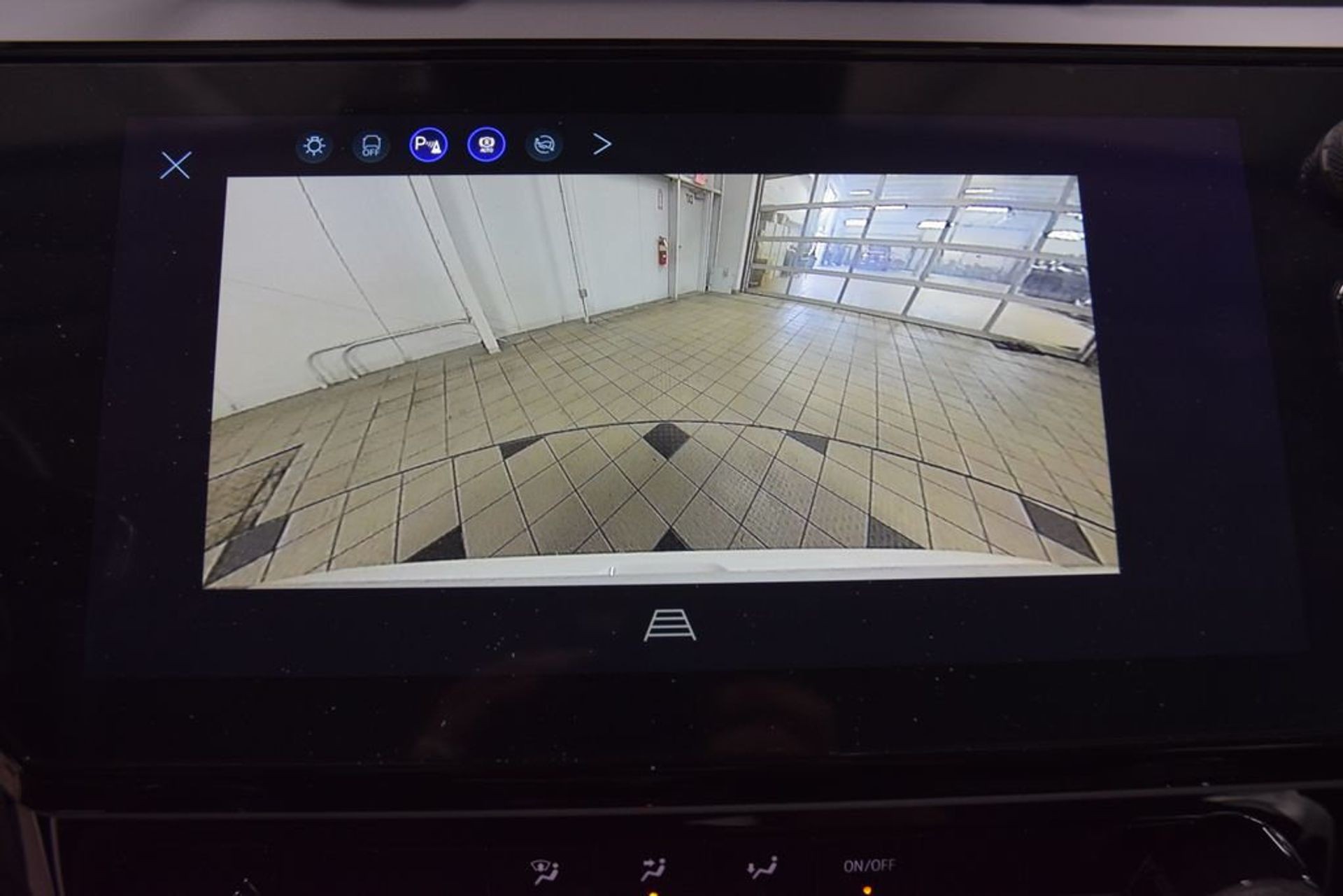 2027 Chevrolet Bolt LT — photo 30