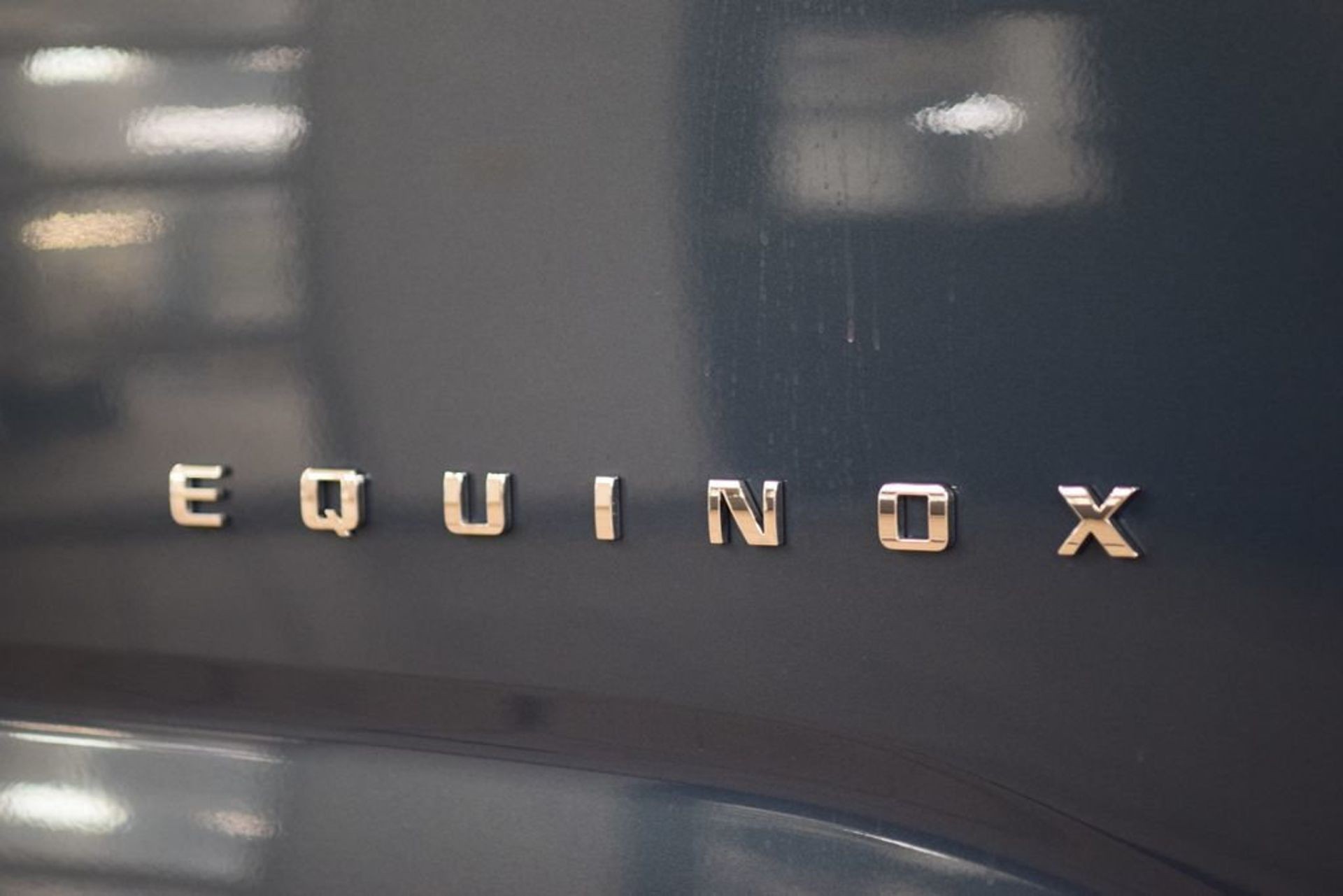 2027 Chevrolet Equinox LT — photo 7